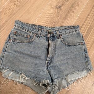 Vintage Levis Frayed Hem Women Shorts